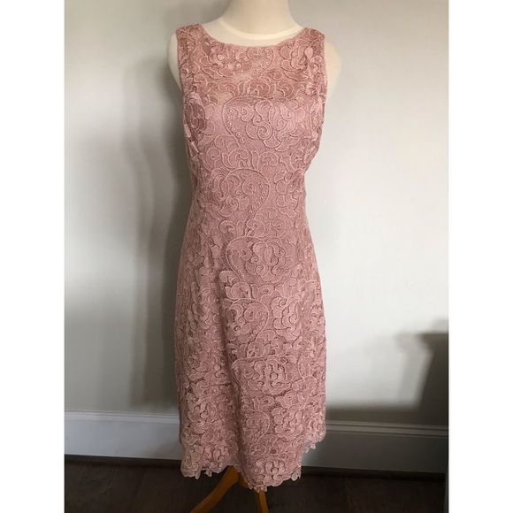 Aidan Mattox Bato Sleeveless Apricot Lace Dress Pristine Condition. Never worn. - Picture 6 of 7